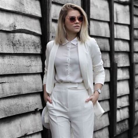 7 ideas de outfits blancos para ir perfecta a la oficina | Outfits ...