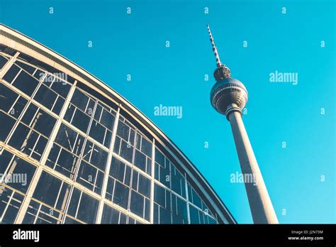 Tv tower Alexanderplatz, Television tower in Berlin Stock Photo - Alamy