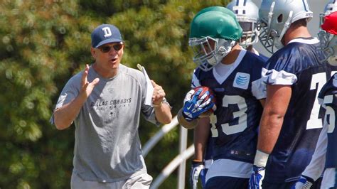 Raiders hire Rod Marinelli as defensive line coach