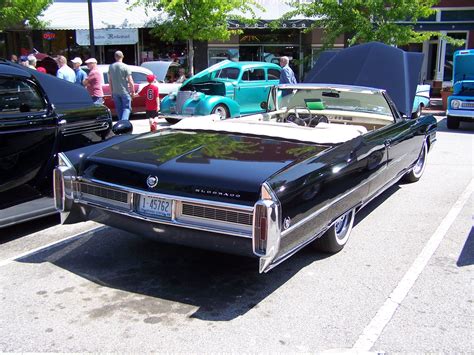 1965 Cadillac Eldorado - Information and photos - MOMENTcar