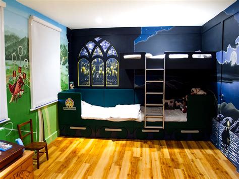 Harry Potter Mural | Sacredart Murals | Harry potter bedroom, Harry ...