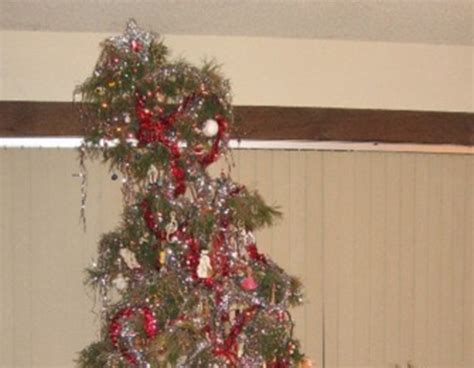 These Christmas Trees Are Unmitigated Disasters from These Christmas ...