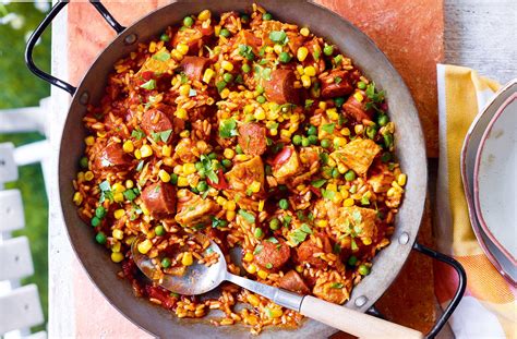 Chicken And Chorizo Paella Recipe | Paella Recipes | Tesco Real Food