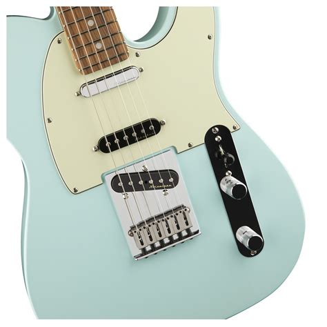 Fender Deluxe Nashville Telecaster, PF, Daphne Blue at Gear4music