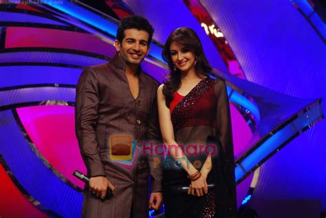 Jay Bhanushali, Saumya Tandon on the sets of Dance India Dance on 25th Jan 2010 / Saumya Tandon ...