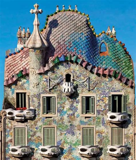 Casa Batllo facts - Gaudi's Batllo house in Barcelona