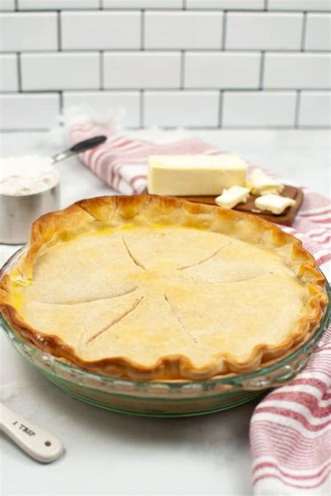 Best Flaky Pie Crust Recipe with Crisco Shortening | It Is a Keeper