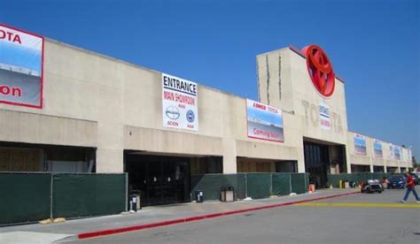 Longo Toyota | New Toyota dealership in El Monte, CA 91731