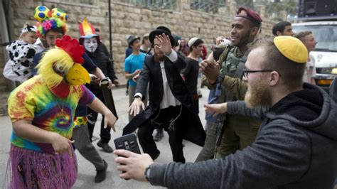 Purim 2020: what is the Jewish holiday and how is it celebrated? | The Week UK