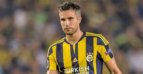 Fenerbahçe, van Persie si offre al Napoli - ITA Sport Press