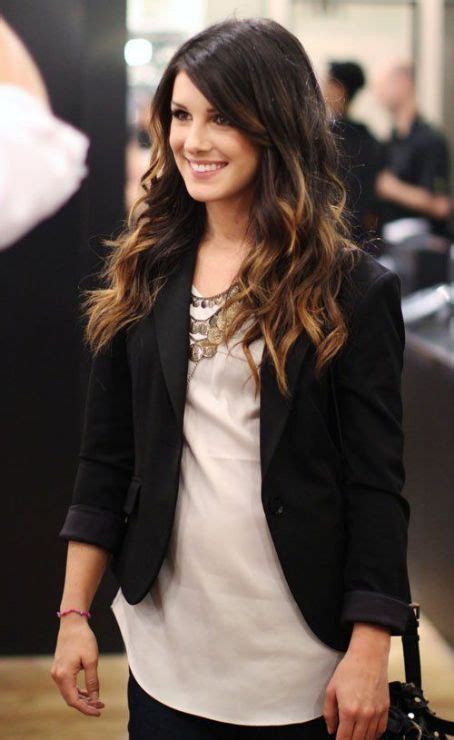 Shenae Grimes Hairstyle | Ombre hair, Ombre hair blonde, Dark ombre hair