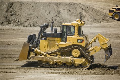 Understanding the Component Parts of a Dozer