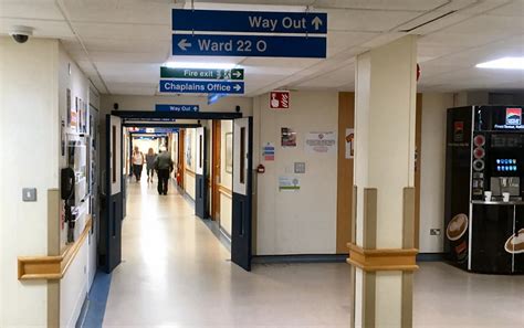 In-patient visiting to be reintroduced at RSH and PRH