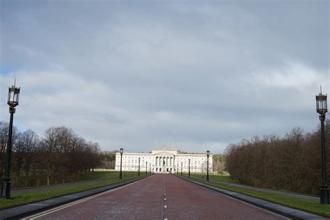 Stormont Estate – Photo-installation. – Fragments: