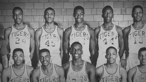 10 Greatest High School Basketball Teams of All Time - Metro League