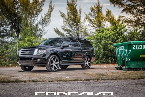 Ford Expedition on 24" CW-6 Matte Black Machined Face | Flickr