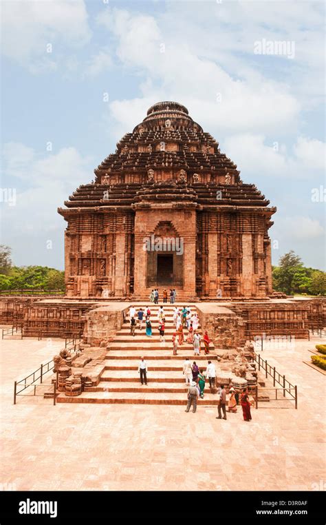 Konark temple india temple hi-res stock photography and images - Alamy