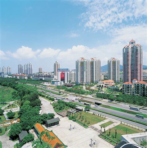 Shennan Road, Nanshan, Shenzhen, China by Digital Vision.