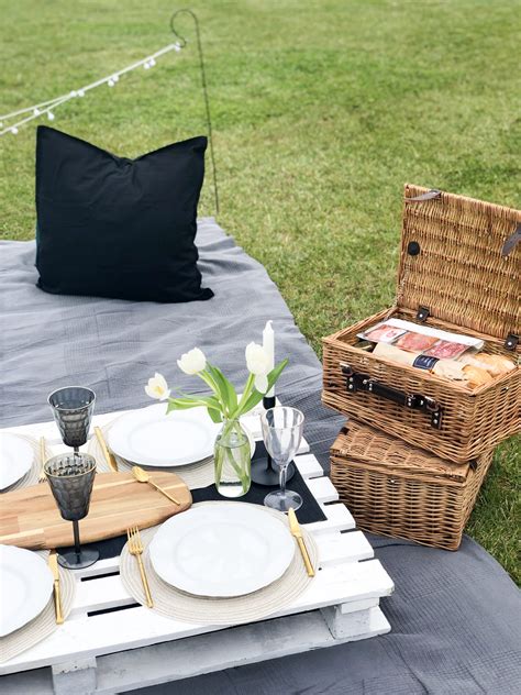 Corporate Events - The Luxury Picnic Company