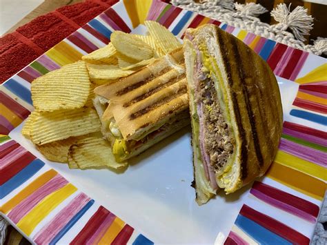 Ultimate Cuban Sandwich: Mouthwatering Instant Pot Pulled Pork