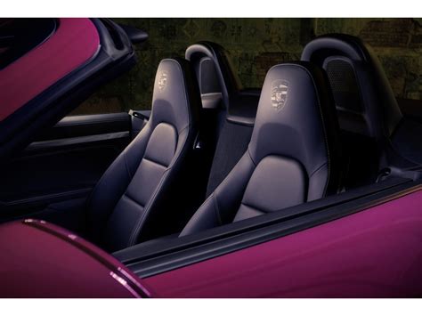 2024 Porsche Boxster: 40 Interior Photos | U.S. News