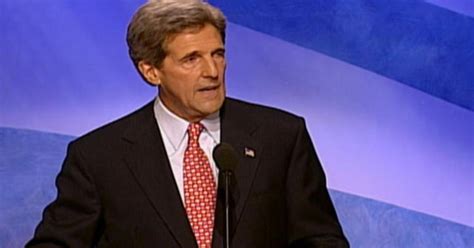 2004: John Kerry accepts Democratic presidential nomination - CBS News