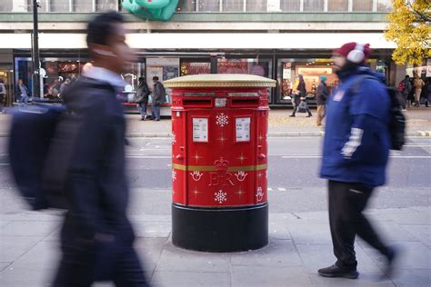 Royal Mail hails best Christmas for four years | The Standard