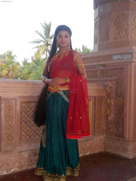 Pooja Sharma Draupadi in Mahabharat / Pooja Sharma - Bollywood Photos