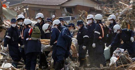 Japan overwhelmed by bodies of tsunami dead - CBS News