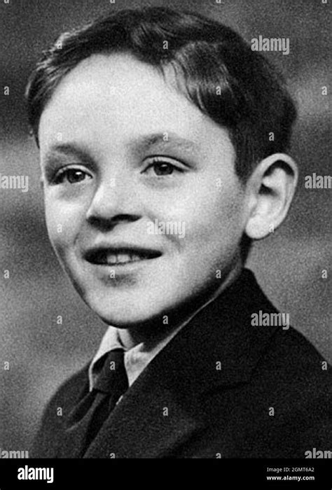 Young anthony hopkins Black and White Stock Photos & Images - Alamy