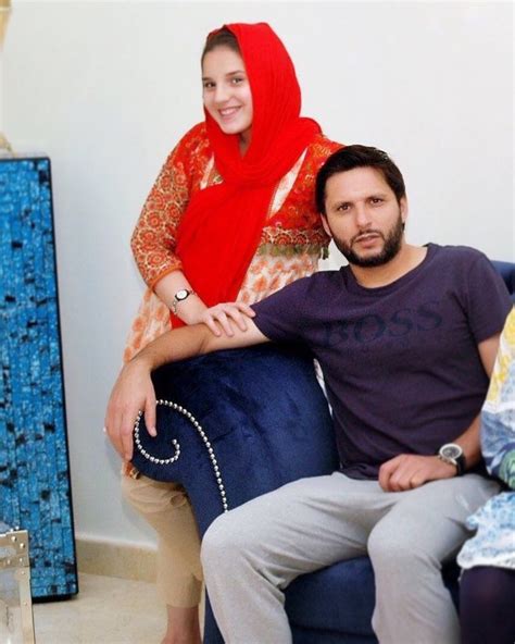 Shahid Afridi Daughters - 25 Adorable Pictures | Reviewit.pk