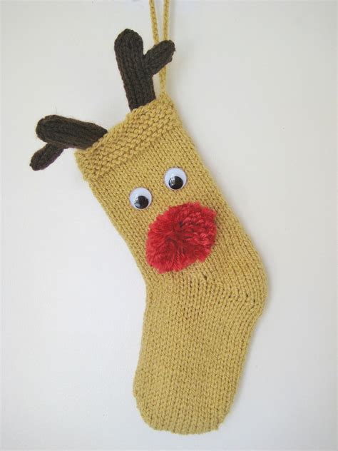 Reindeer stocking | Crochet stocking pattern free, Christmas stocking pattern, Stocking pattern