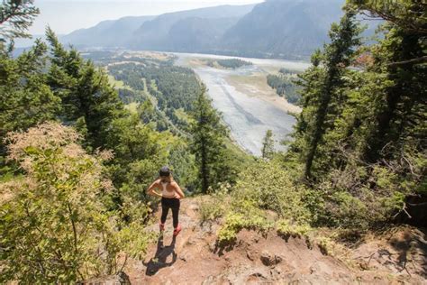 The Beacon Rock hike in Washington state - The Gorge Guide