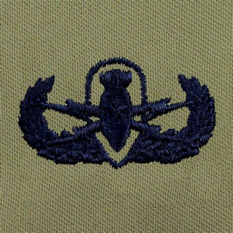 Explosive Ordnance Disposal (EOD) Embroidered ABU Badge | USAMM