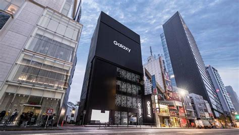 Samsung opens its largest Galaxy showcase store in Tokyo - SamMobile