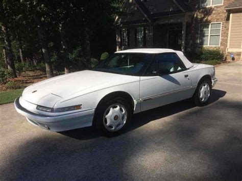 1991 Buick Reatta Convertible White FWD Automatic for sale: photos, technical specifications ...