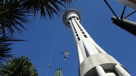 SkyJump at The STRAT