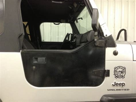 Install YJ half doors on a TJ - Page 3 - JeepForum.com