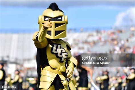 Ucf Mascot Photos and Premium High Res Pictures - Getty Images