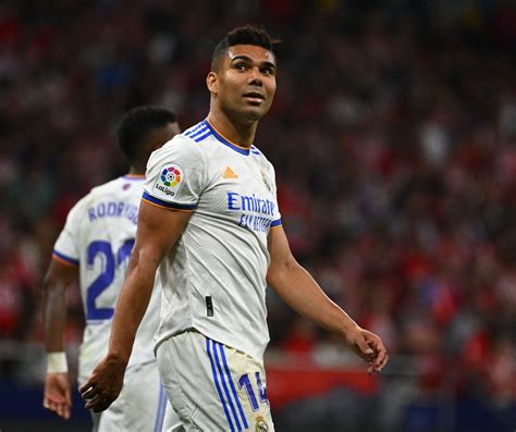 Casemiro Manchester United shirt number revealed