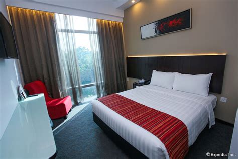 Hotel Chancellor@Orchard in Singapore | Best Rates & Deals on Orbitz