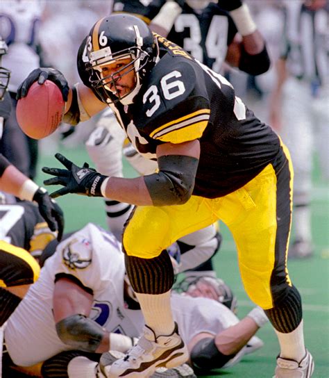 Jerome Bettis - NFL: Retrospective of Hall of Fame Inductees - ESPN