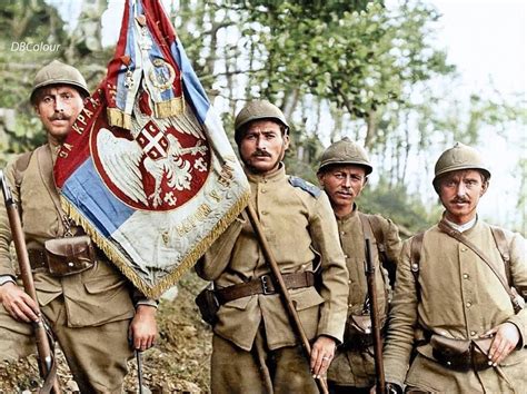 Serbian Army soldiers of the 11th Regiment from Šumadija Division in ...