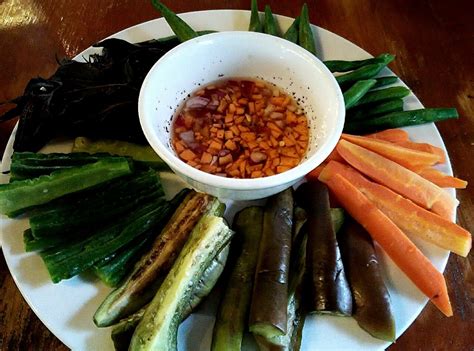 Vegan and vegetarian food Philippines - the advice guide - Heart of a Vagabond