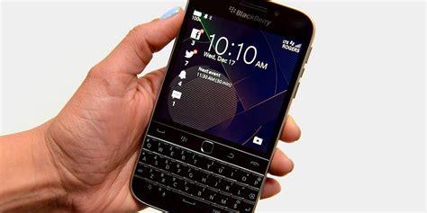 BlackBerry OS Devices Defunct by January 4 | Hypebeast