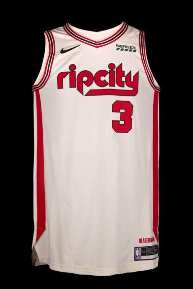 Blazers unveil updated 'Rip City' uniforms | NBA.com