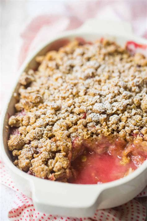 Rhubarb Crisp: I love to make this in spring & summer. So quick & easy, and the contrast of soft ...