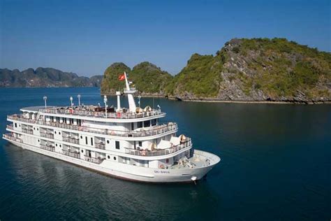 Top 7 best luxury cruise Halong bay - Halong Bay luxury cruise