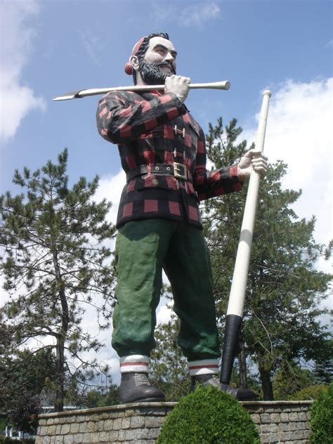 Paul Bunyan statue | Maine Wiki | Fandom