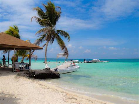 Sun Kissed Goff's Caye Beach & Snorkeling - Belize Cruise Excursions